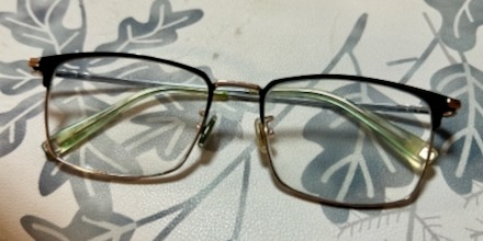 EyeGlasses